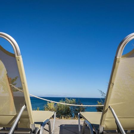 Seafront Studio With Direct Beach Access Koróni Exteriér fotografie